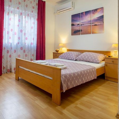 Apartments And Rooms Breeze Neum Dış mekan fotoğraf