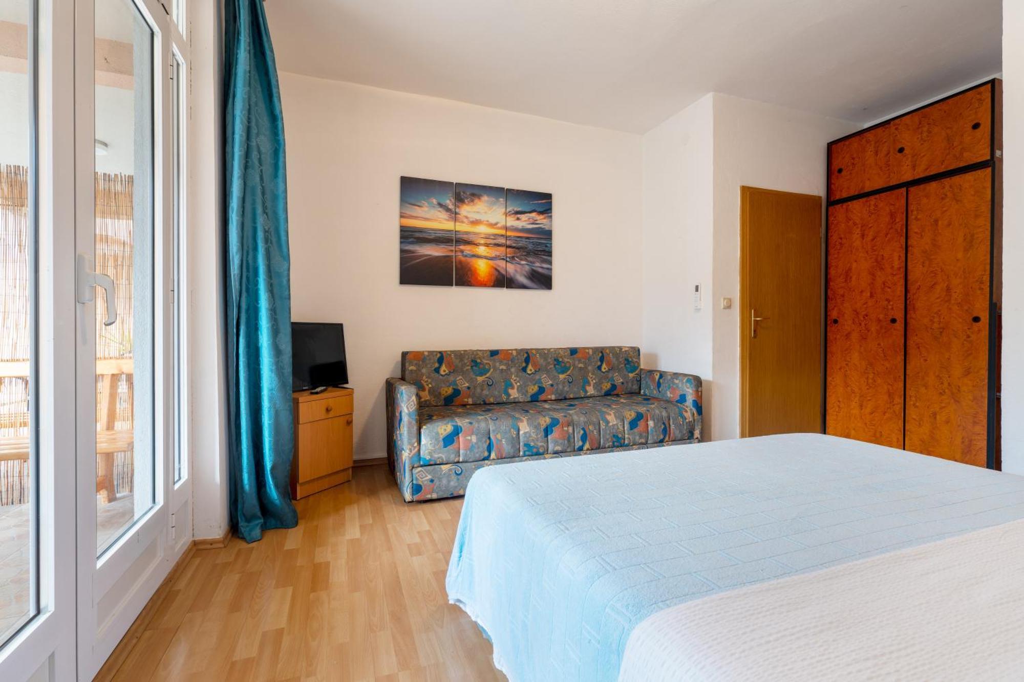 Apartments And Rooms Breeze Neum Oda fotoğraf